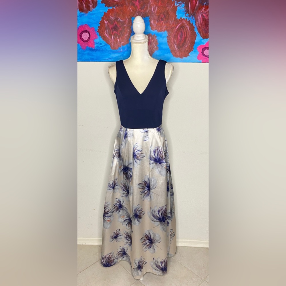 🌸 Blue Floral Woman’s Dress